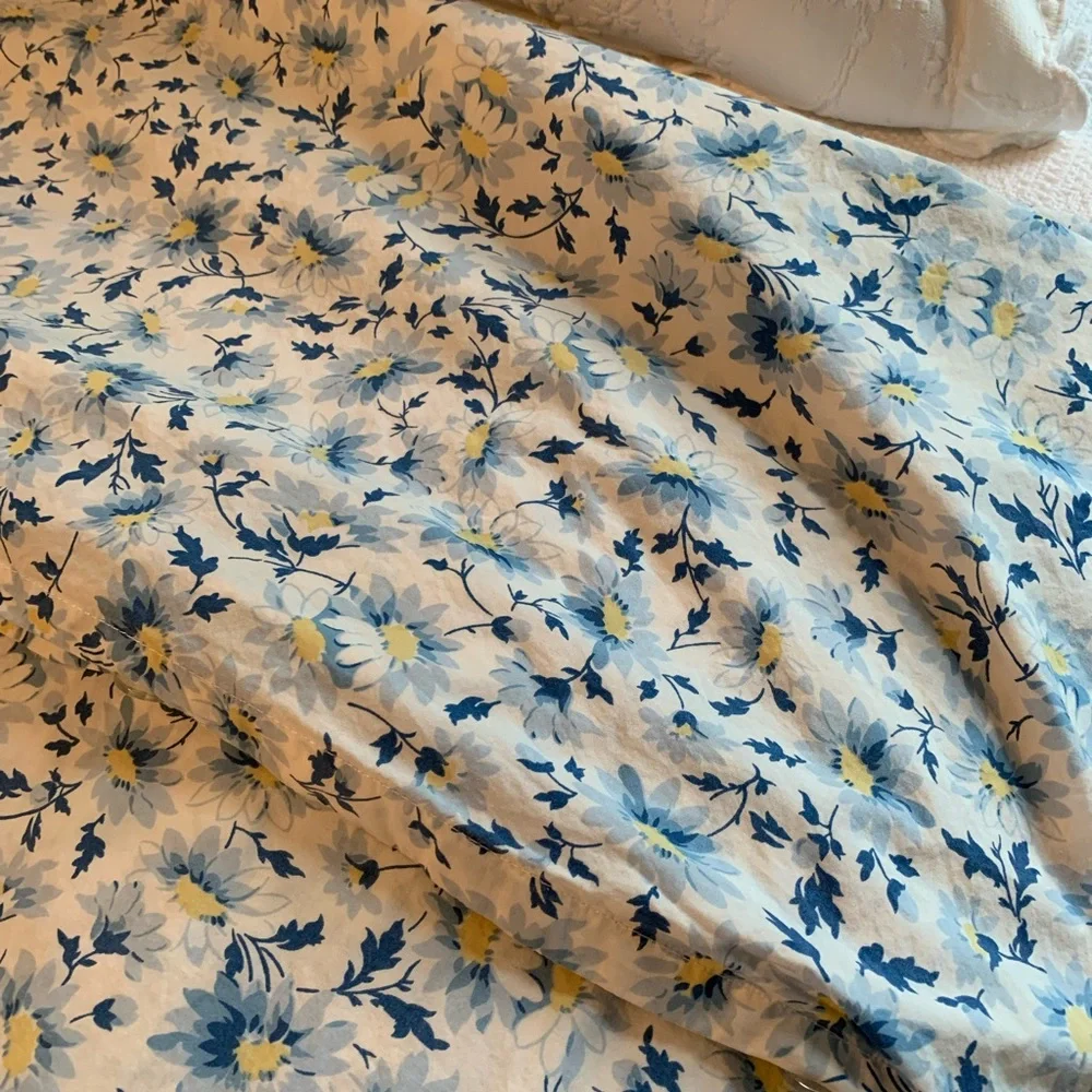 Pottery Barn Floral duvet cover